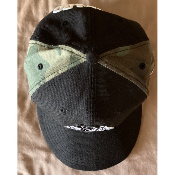 Chicago Blackhawks Hat New Era 9Fifty Adjustable SnapBack Cap Black/Cammo - Picture 2 of 5